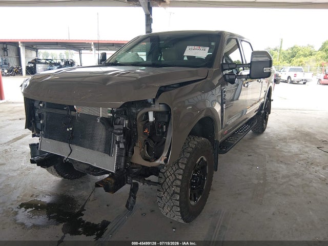 Ford F-350 Platinum 2026 1FT8W3BM8TEC28015 Image 2