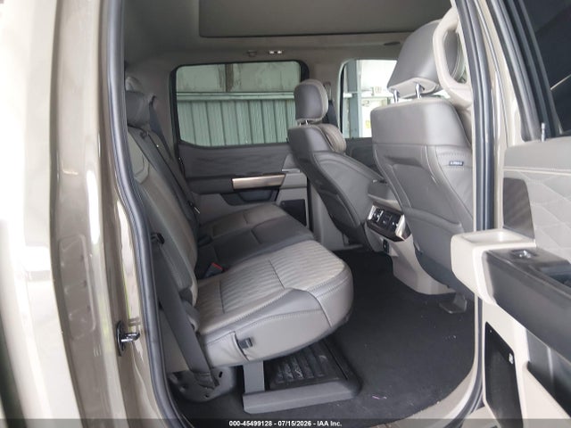 Ford F-350 Platinum 2026 1FT8W3BM8TEC28015 Image 6