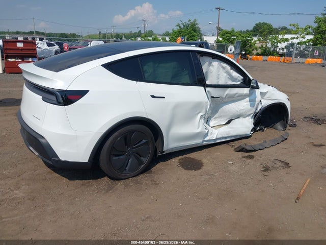 Продаж на аукціоні авто 2026 Tesla Model Y All-wheel Drive/long Range Launch Series/premium All-wheel Drive, vin: 7SAYGDEE0TF352823, номер лоту: 45499163