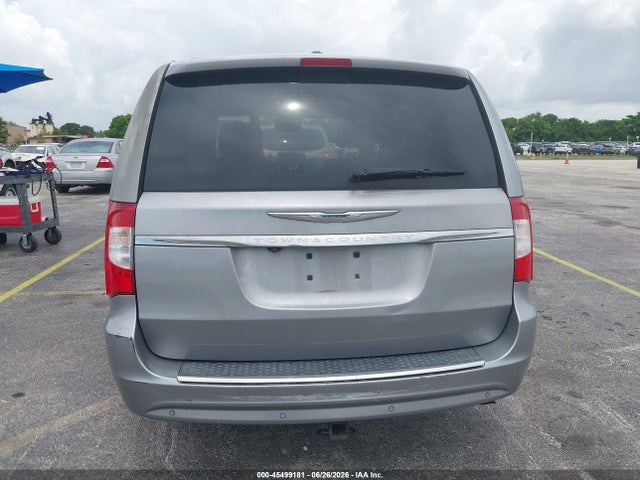 2015 Chrysler Town & Country Touring-l მანქანა იყიდება აუქციონზე, vin: 2C4RC1CG1FR673620, აუქციონის ნომერი: 45499181