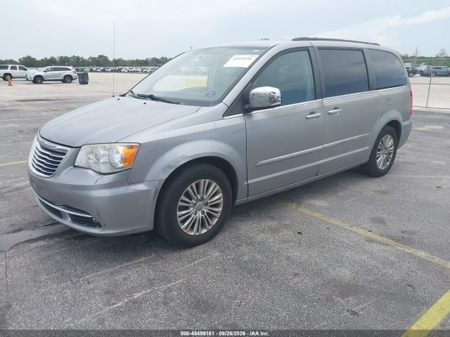 2015 Chrysler Town & Country Touring-l მანქანა იყიდება აუქციონზე, vin: 2C4RC1CG1FR673620, აუქციონის ნომერი: 45499181