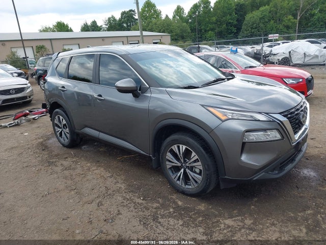 45499193 :رقم المزاد ، 5N1BT3BA9NC733236 vin ، 2022 Nissan Rogue Sv Fwd مزاد بيع