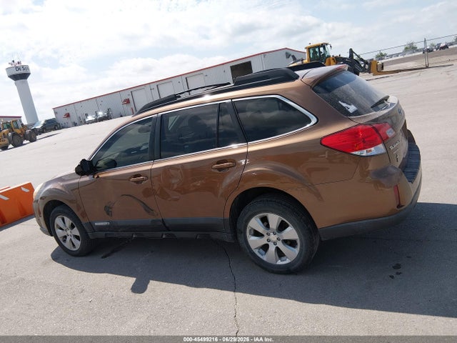 2011 Subaru Outback 2.5i Premium მანქანა იყიდება აუქციონზე, vin: 4S4BRCCC8B3351323, აუქციონის ნომერი: 45499216