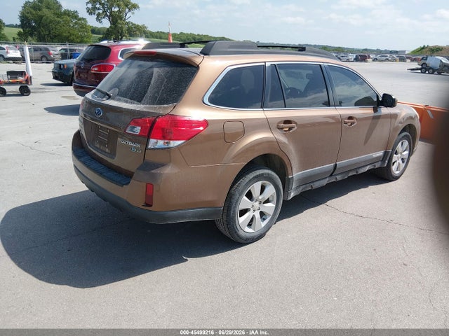 2011 Subaru Outback 2.5i Premium მანქანა იყიდება აუქციონზე, vin: 4S4BRCCC8B3351323, აუქციონის ნომერი: 45499216