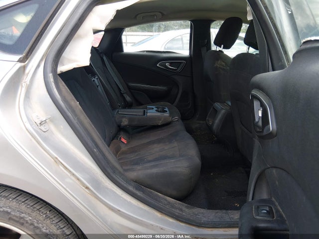45499229 :رقم المزاد ، 1C3CCCAB0FN595373 vin ، 2015 Chrysler 200 Limited مزاد بيع