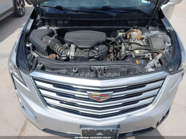 45499240 :رقم المزاد ، 1GYKNDRS7HZ190564 vin ، 2017 Cadillac Xt5 Luxury مزاد بيع