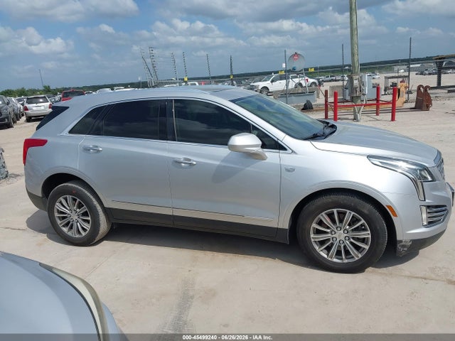 45499240 :رقم المزاد ، 1GYKNDRS7HZ190564 vin ، 2017 Cadillac Xt5 Luxury مزاد بيع