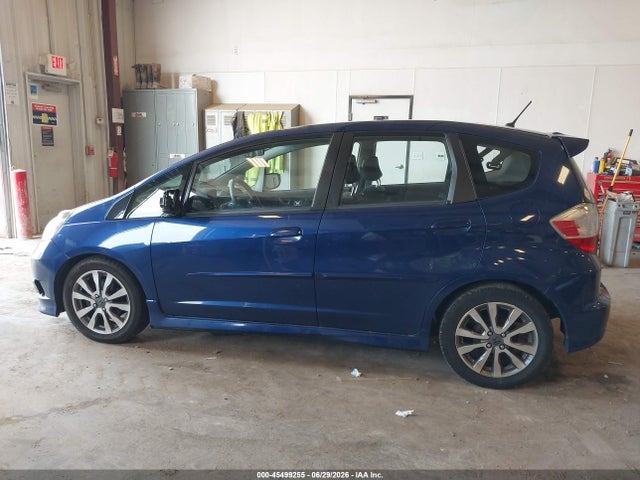 Продажа на аукционе авто 2013 Honda Fit Sport, vin: JHMGE8H66DC023809, номер лота: 45499255