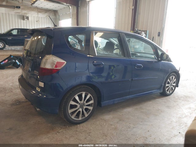 Продажа на аукционе авто 2013 Honda Fit Sport, vin: JHMGE8H66DC023809, номер лота: 45499255