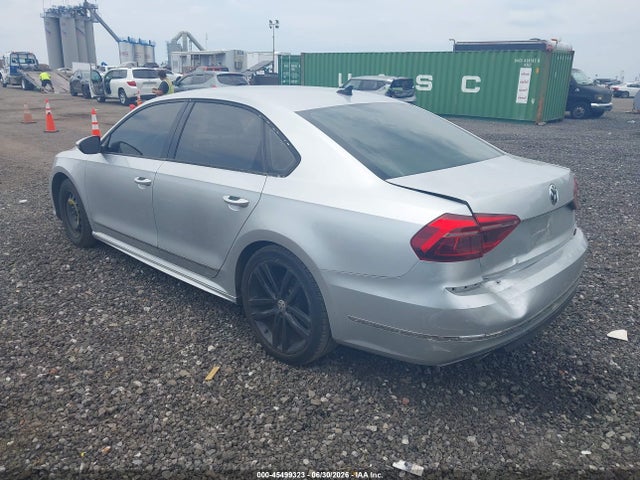 45499323 :رقم المزاد ، 1VWDT7A33HC084638 vin ، 2017 Volkswagen Passat 1.8t R-line مزاد بيع