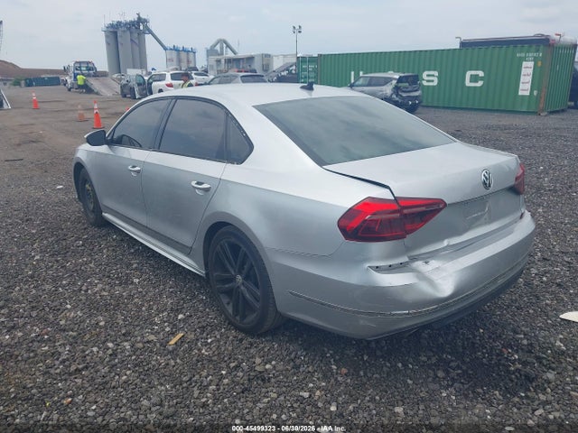45499323 :رقم المزاد ، 1VWDT7A33HC084638 vin ، 2017 Volkswagen Passat 1.8t R-line مزاد بيع