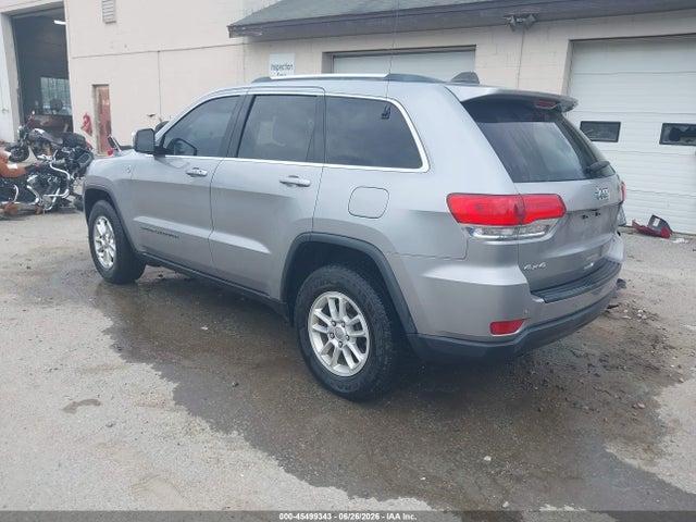 1C4RJFAG4KC836933 Jeep Grand Cherokee Laredo E 4x4
