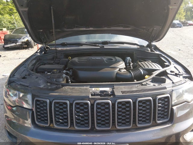 Продаж на аукціоні авто 2018 Jeep Grand Cherokee Trailhawk 4x4, vin: 1C4RJFLGXJC211240, номер лоту: 45499345