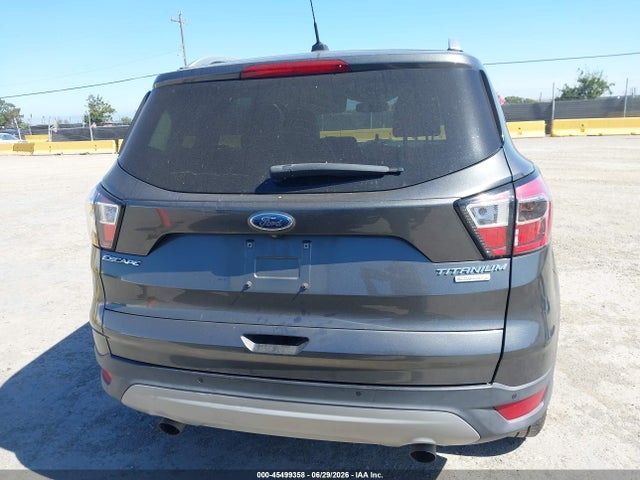 Ford Escape Titanium 2017 1FMCU0J95HUE97562 Image 18