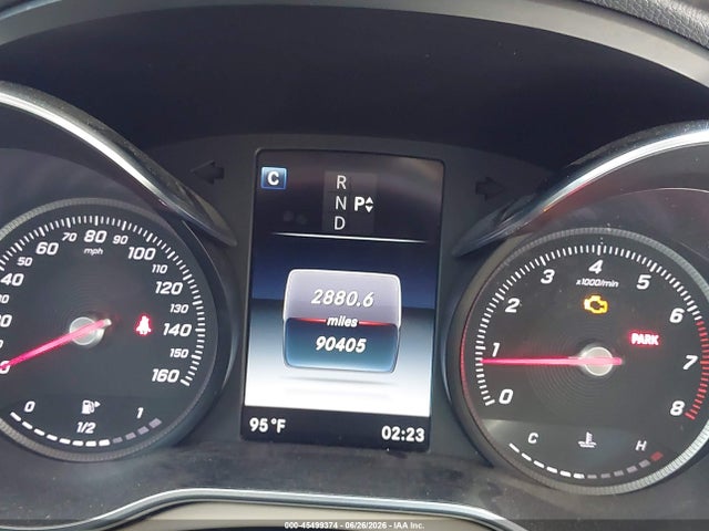 45499374 :رقم المزاد ، 55SWF4JB8JU272264 vin ، 2018 Mercedes-benz C 300 مزاد بيع