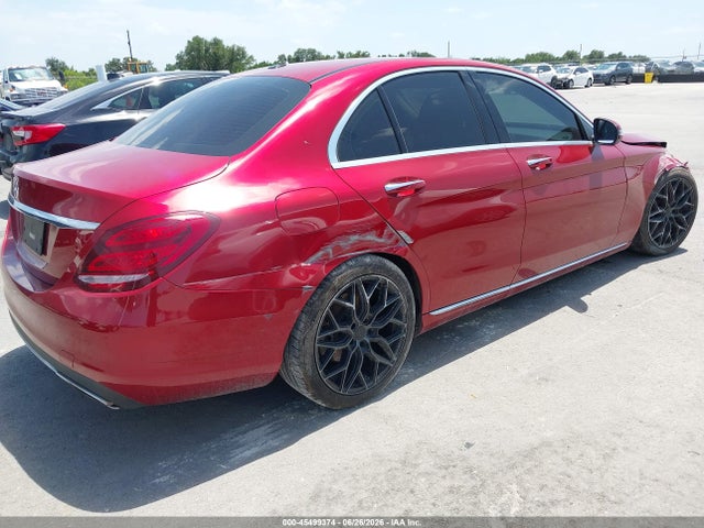 45499374 :رقم المزاد ، 55SWF4JB8JU272264 vin ، 2018 Mercedes-benz C 300 مزاد بيع