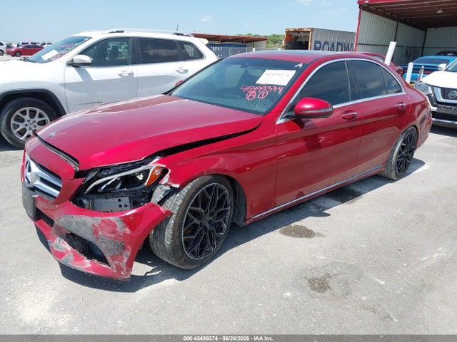 45499374 :رقم المزاد ، 55SWF4JB8JU272264 vin ، 2018 Mercedes-benz C 300 مزاد بيع