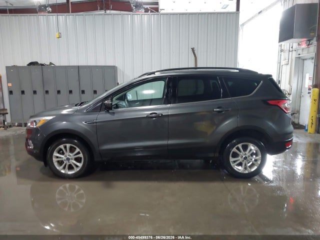 1FMCU9GD5JUD08544 Ford ESCAPE SE