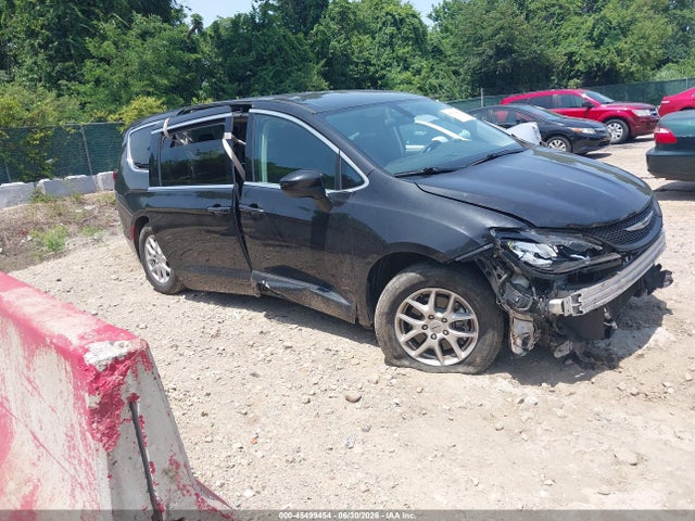 45499454 :رقم المزاد ، 2C4RC1CG1NR211590 vin ، 2022 Chrysler Voyager Lx مزاد بيع