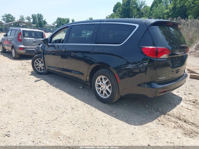 45499454 :رقم المزاد ، 2C4RC1CG1NR211590 vin ، 2022 Chrysler Voyager Lx مزاد بيع