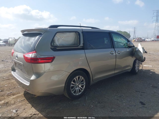 2015 Toyota Sienna Xle 8 Passenger მანქანა იყიდება აუქციონზე, vin: 5TDYK3DC6FS532023, აუქციონის ნომერი: 45499462
