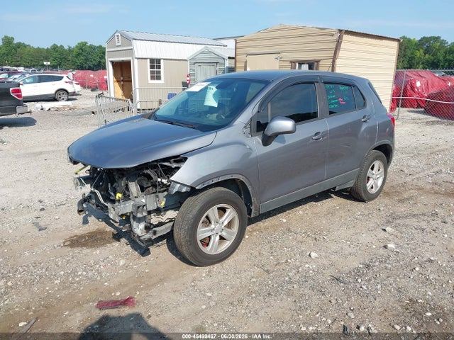 Chevrolet Trax Awd Ls 2020 3GNCJNSB0LL274819 Image 2