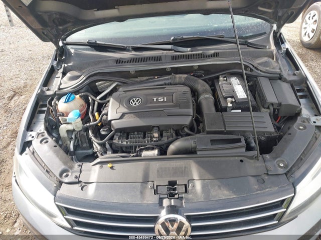 45499472 :رقم المزاد ، 3VWD17AJ8FM286584 vin ، 2015 Volkswagen Jetta 1.8t Se مزاد بيع