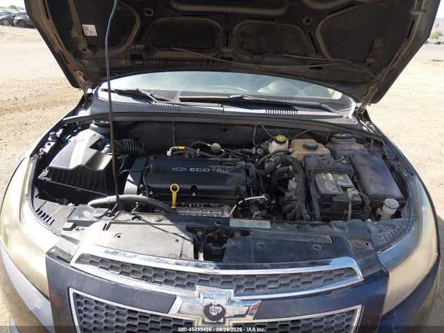 1G1PA5SHXE7471866 Chevrolet Cruze Ls Auto