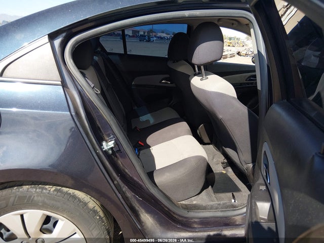 1G1PA5SHXE7471866 Chevrolet Cruze Ls Auto