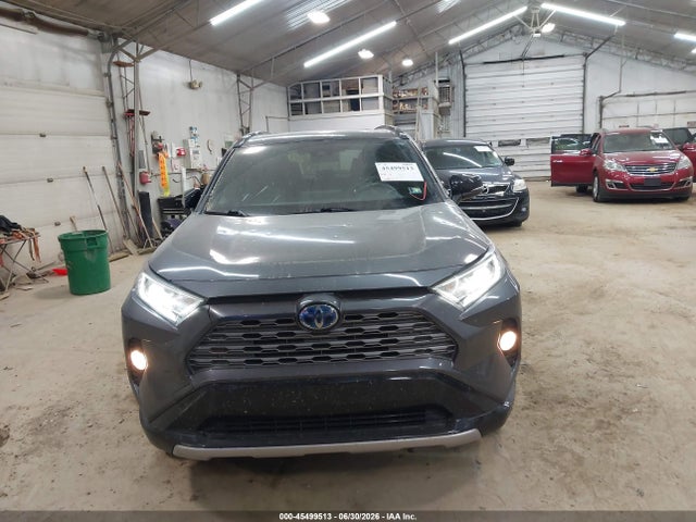 Продаж на аукціоні авто 2019 Toyota Rav4 Hybrid Xse, vin: JTMEWRFV6KJ023579, номер лоту: 45499513