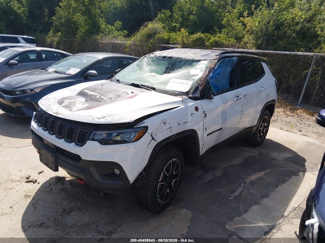 Jeep Compass Trailhawk 4x4 2025 3C4NJDDNXST551123 Image 2