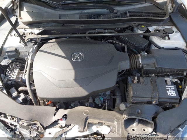 Acura TLX 2018 19UUB3F3XJA004178 Image 10