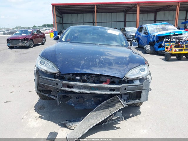 Tesla Model S P85 2014 5YJSA1H10EFP49088 Image 12