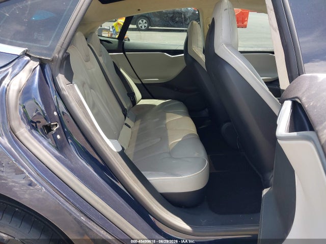 Tesla Model S P85 2014 5YJSA1H10EFP49088 Image 8