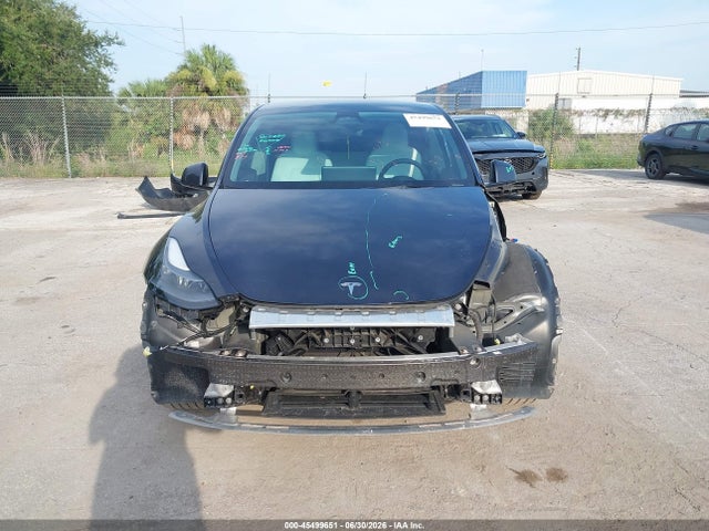 2024 Tesla Model Y Long Range Dual Motor All-wheel Drive მანქანა იყიდება აუქციონზე, vin: 7SAYGDEE4RA265982, აუქციონის ნომერი: 45499651
