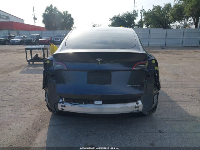 2024 Tesla Model Y Long Range Dual Motor All-wheel Drive მანქანა იყიდება აუქციონზე, vin: 7SAYGDEE4RA265982, აუქციონის ნომერი: 45499651