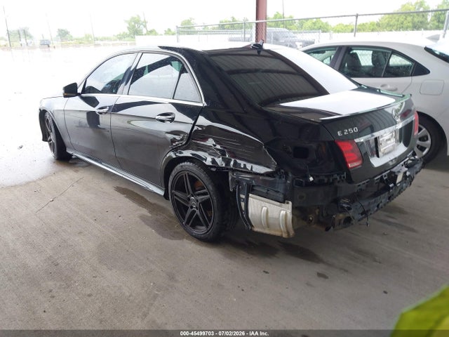 Mercedes-Benz E 250 Bluetec 2014 WDDHF0EB7EA926737 Image 3