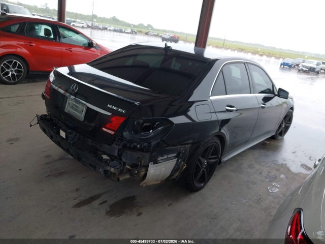 Mercedes-Benz E 250 Bluetec 2014 WDDHF0EB7EA926737 Image 4