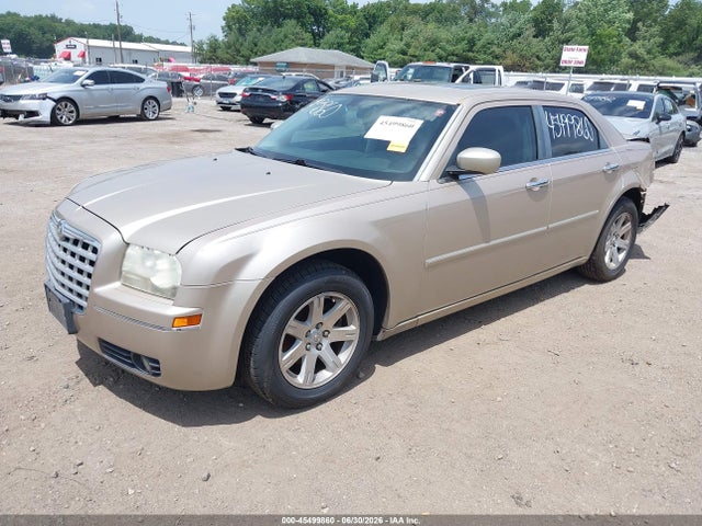 2006 Chrysler 300 მანქანა იყიდება აუქციონზე, vin: 2C3KA53G56H456984, აუქციონის ნომერი: 45499860