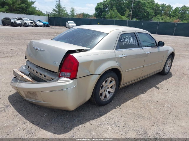 2006 Chrysler 300 მანქანა იყიდება აუქციონზე, vin: 2C3KA53G56H456984, აუქციონის ნომერი: 45499860