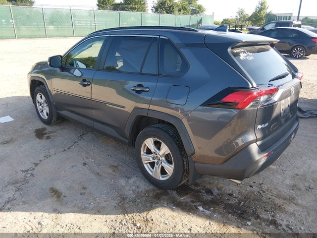2020 Toyota Rav4 Xle მანქანა იყიდება აუქციონზე, vin: JTMP1RFV5LJ030581, აუქციონის ნომერი: 45499904