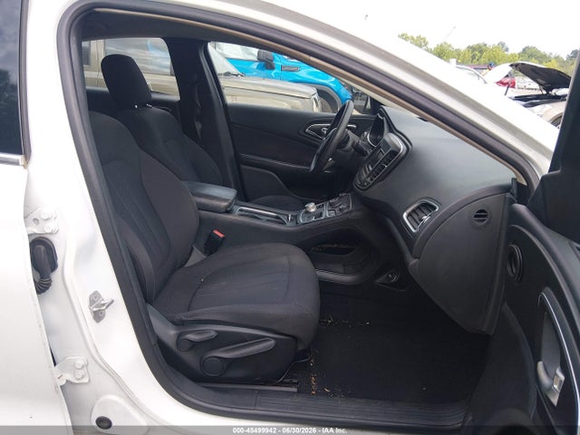 45499942 :رقم المزاد ، 1C3CCCAB7FN584547 vin ، 2015 Chrysler 200 Limited مزاد بيع