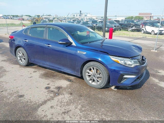 Auction sale of the 2019 Kia Optima Lx, vin: 5XXGT4L33KG357595, lot number: 45499964