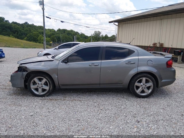 45499987 :رقم المزاد ، 1C3CDZAG2DN770103 vin ، 2013 Dodge Avenger Se V6 مزاد بيع