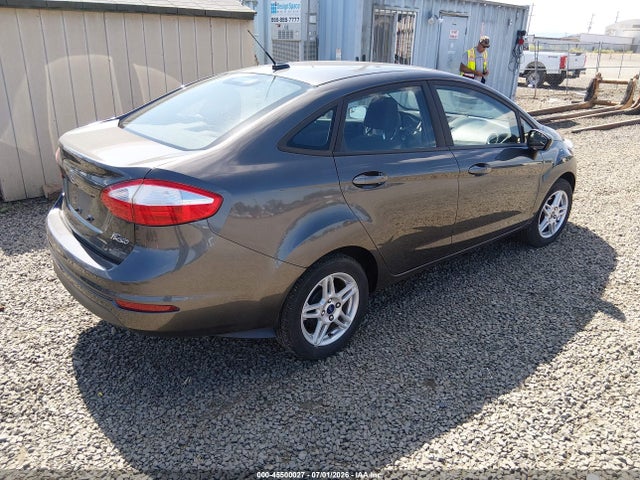 Ford FIESTA SE 2019 3FADP4BJ2KM152815 Image 4