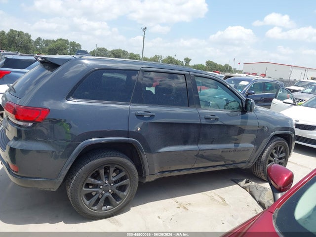 45500066 :رقم المزاد ، 1C4RJEAG9HC813358 vin ، 2017 Jeep Grand Cherokee Altitude مزاد بيع