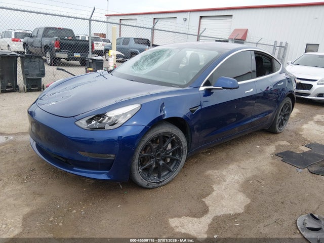Продажа на аукционе авто 2018 Tesla Model 3 Long Range/mid Range, vin: 5YJ3E1EA1JF007242, номер лота: 45500115