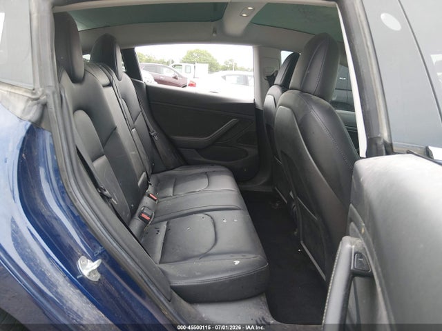 Продажа на аукционе авто 2018 Tesla Model 3 Long Range/mid Range, vin: 5YJ3E1EA1JF007242, номер лота: 45500115