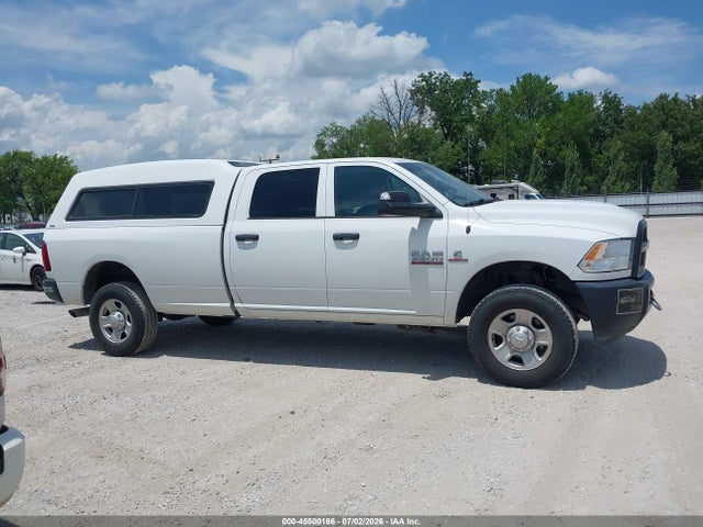 3C63R3GL0HG712768 RAM 3500 Tradesman 4x4 8&#039; Box