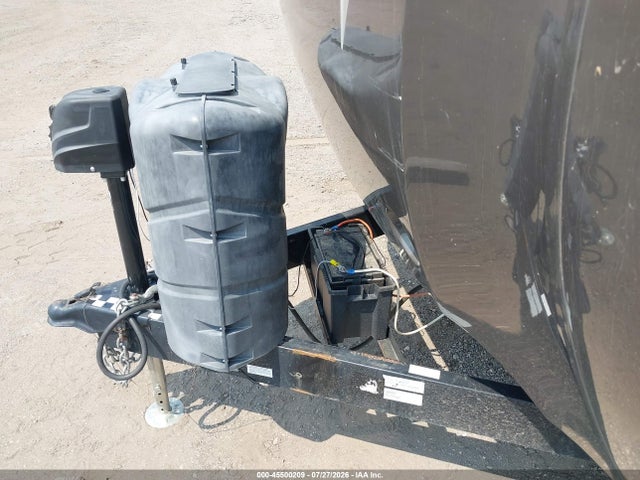 45500209 :رقم المزاد ، 4X4TWBF2XFU006643 vin ، 2015 Wildwood Other مزاد بيع